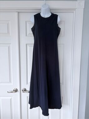 Tahari Navy Sleeveless Midi Dress